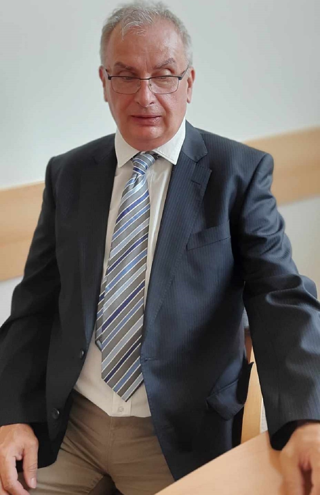 Prof. dr. Csontos Csaba